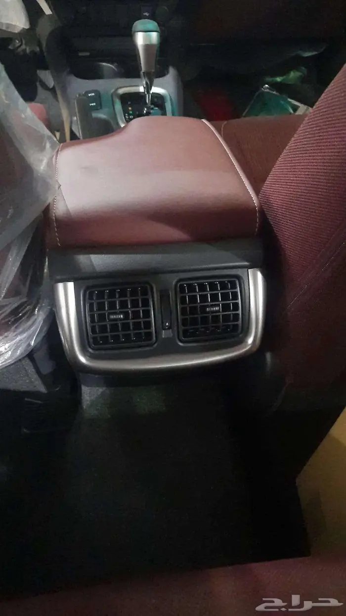 وارد اليحيى هايلكس غمارتين بنزين دبل اتوماتيك جنط كروم 2025 11