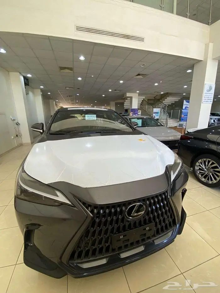 لكزس ان اكس 350 الموديل AA2025 1