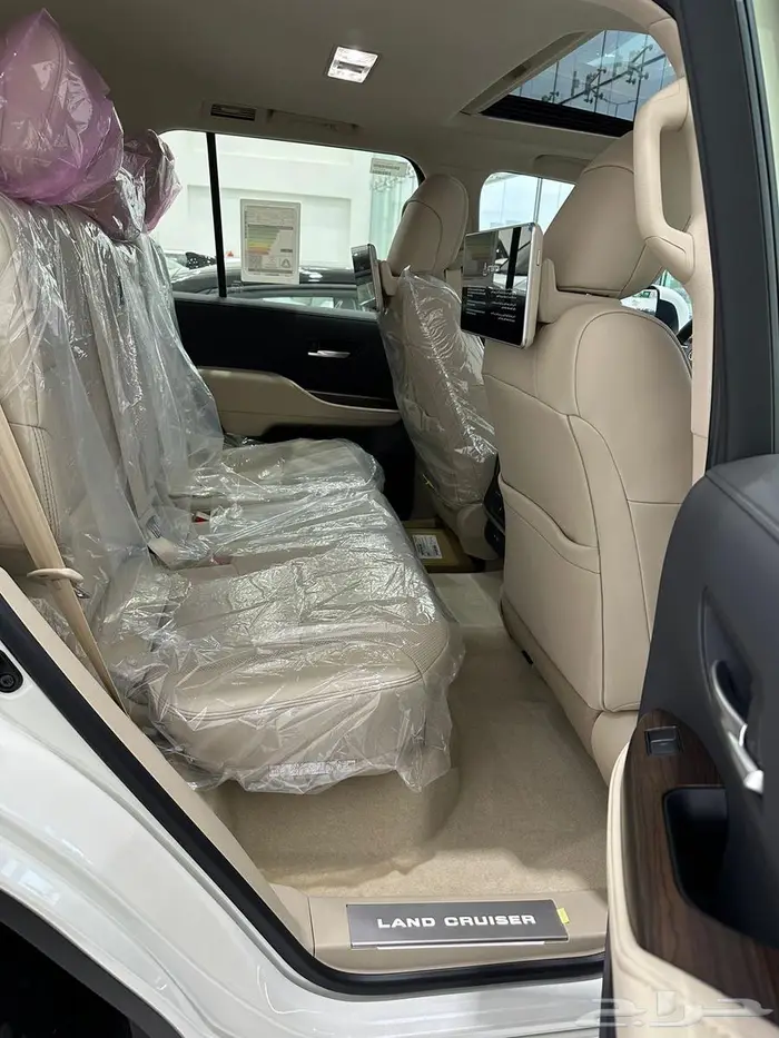 تويوتا لاندكروزر GX.R L(4) 2025 كاش وتقسيط جميع البنوك 11