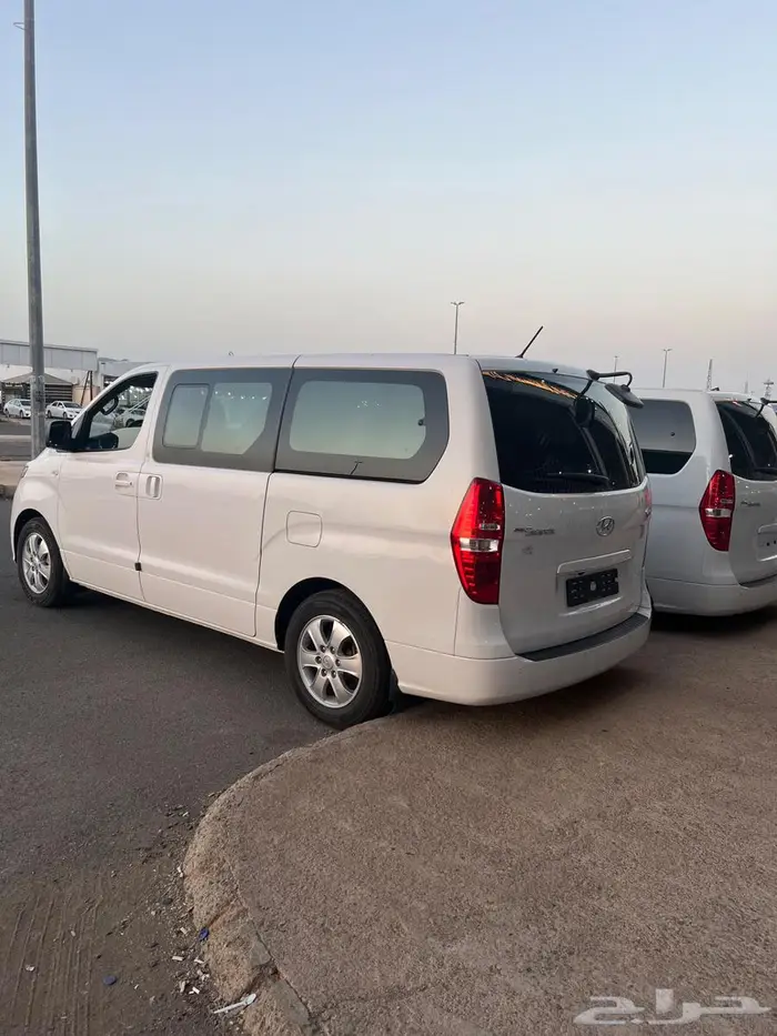 متوفر عدد 4 باصات اتش ون ديزل 2021 10