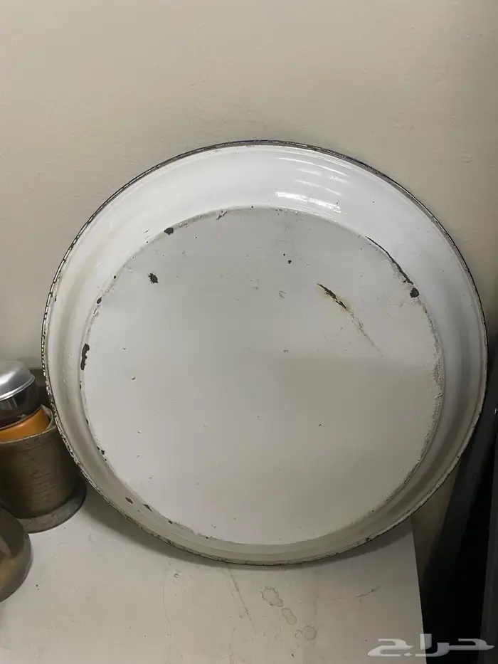 اباريق و صحون غضار قديمة 2