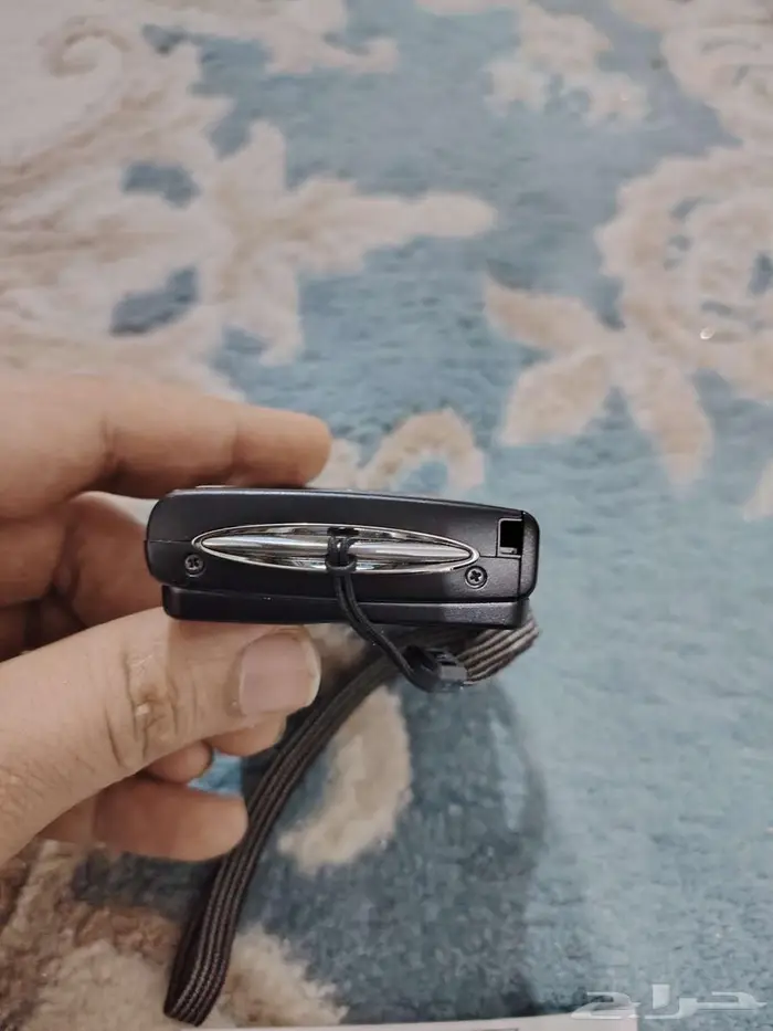 كاميرا ديجيتال نيكون و سامسونج 12