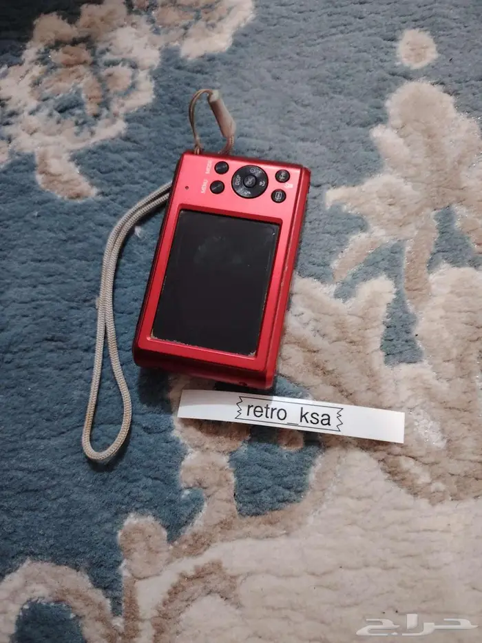 كاميرا ديجيتال نيكون و سامسونج 4