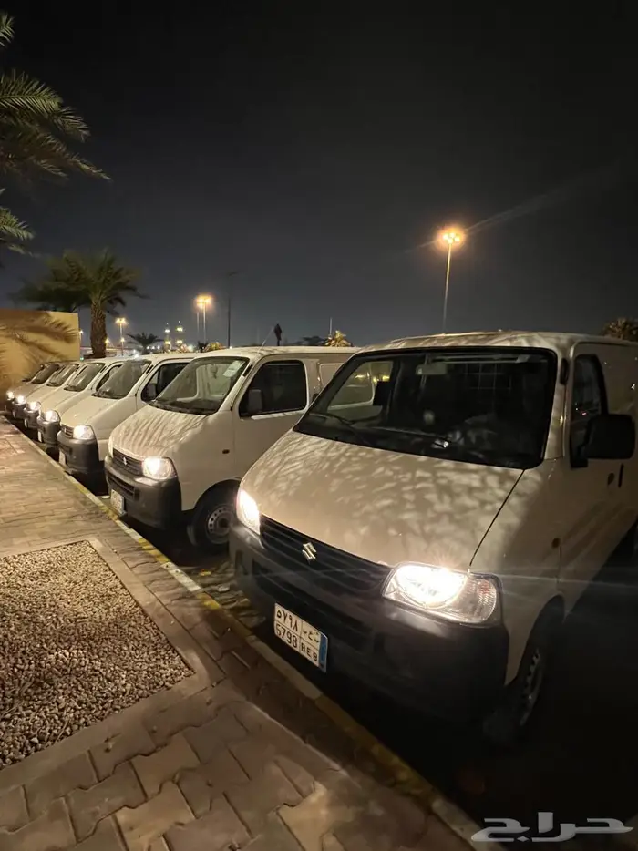 باصات سوزوكي بضاعة للايجار الشهري 0