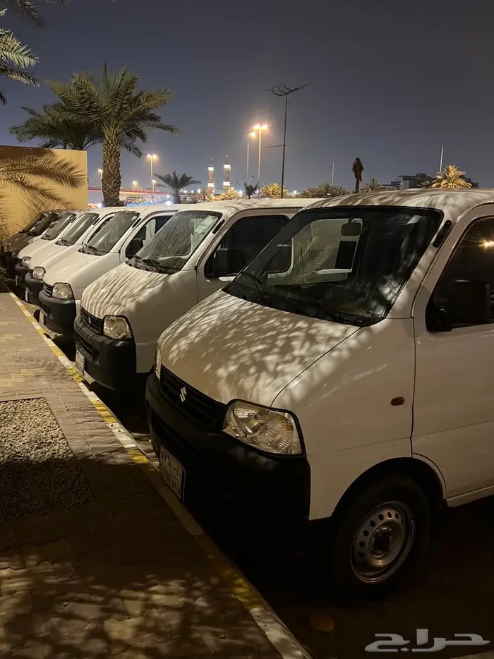 باصات سوزوكي بضاعة للايجار الشهري 2