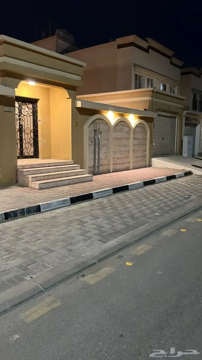 دور للإيجار حي المنار 1