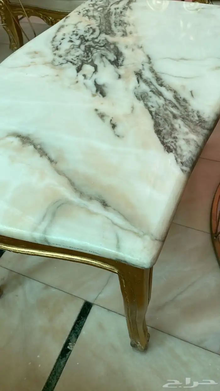 اثاث مستعمل كلاسيكي 1