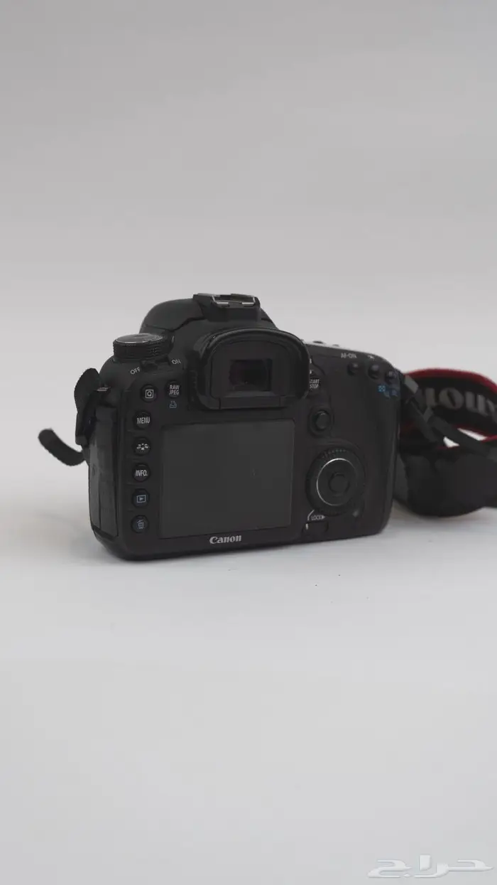 Canon 7D Mark I - مع عدسة 50mm f1.4 1