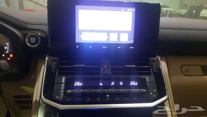 وارد اليحيى GXRبنزين 6سلندر 4.0 لتر تنفس طبيعي جلد بيج 2025 9