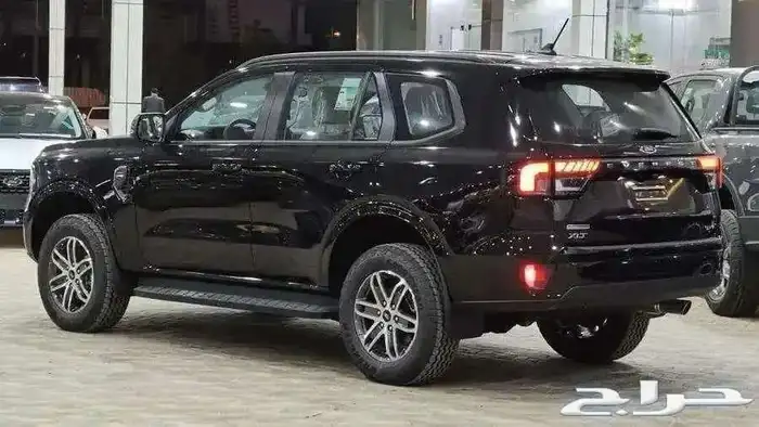 فورد ايفرست XLT نص فل بنزين 2025 2