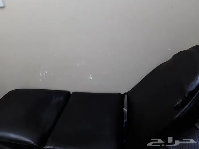 2 سرير بحالة جيدة جدا لمشغل او بيوتى 2