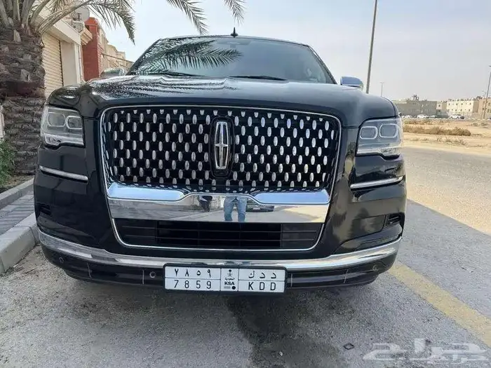 لنكولن نافيجتور 2022 فل كامل بحالة الجديد 1