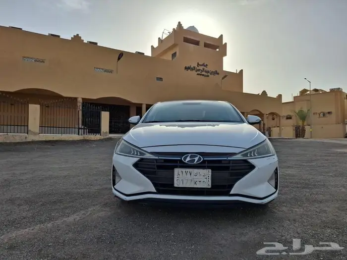 هيونداي النترا 2019 بحالة ممتازه نظيفه البيع لظروف السفر 21