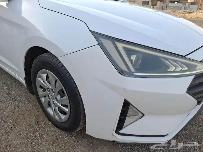 هيونداي النترا 2019 بحالة ممتازه نظيفه البيع لظروف السفر 1