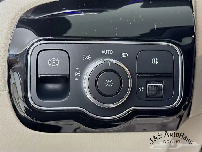 2022 Mercedes-Benz A 220 4MATIC 19