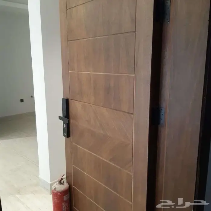 تصنيع وتركيب ابواب معدنية ضد الحريق و ابواب طواري FIRE RATED 12