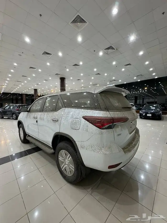 تويوتا فورتشنر GX2 بنزين 2