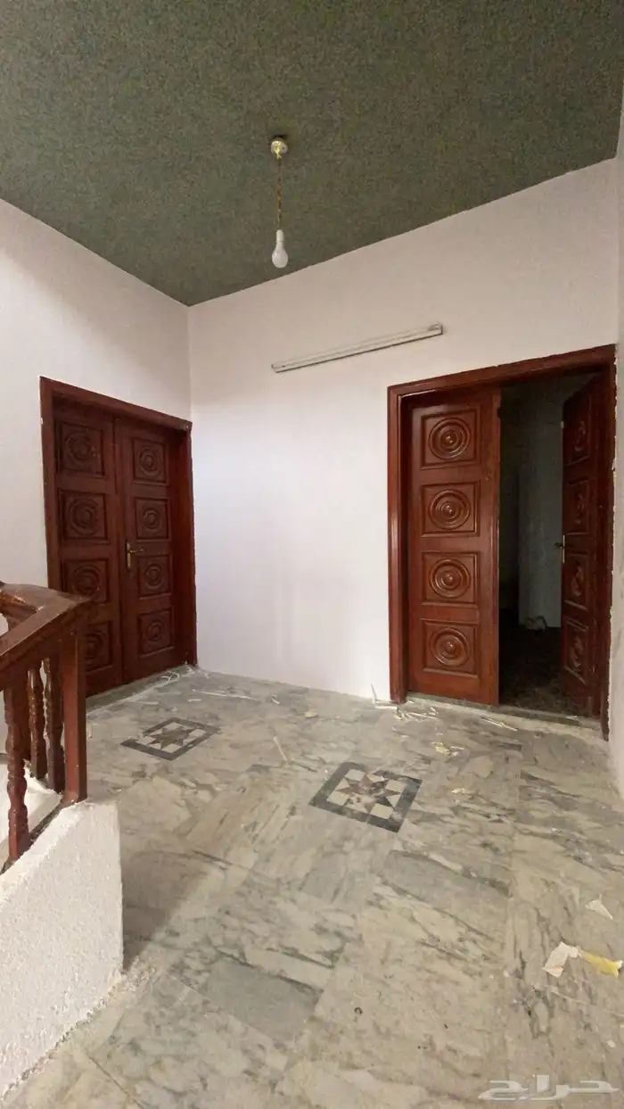 فرصه للبيع عماره في حي الخالديه 880 8