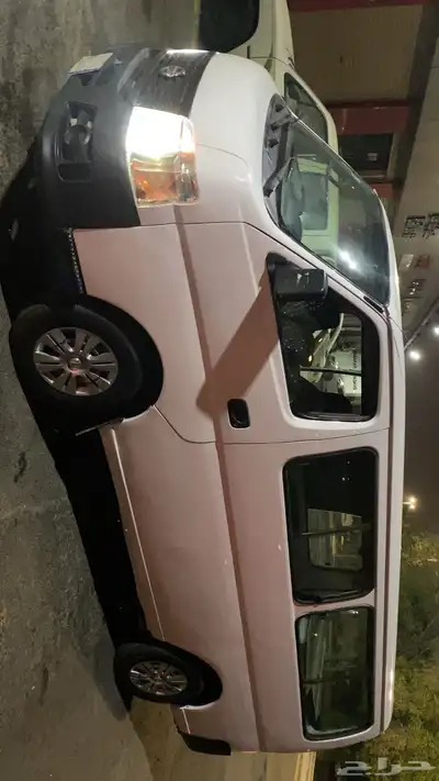 نيسان اورفان ديزل 2009 9
