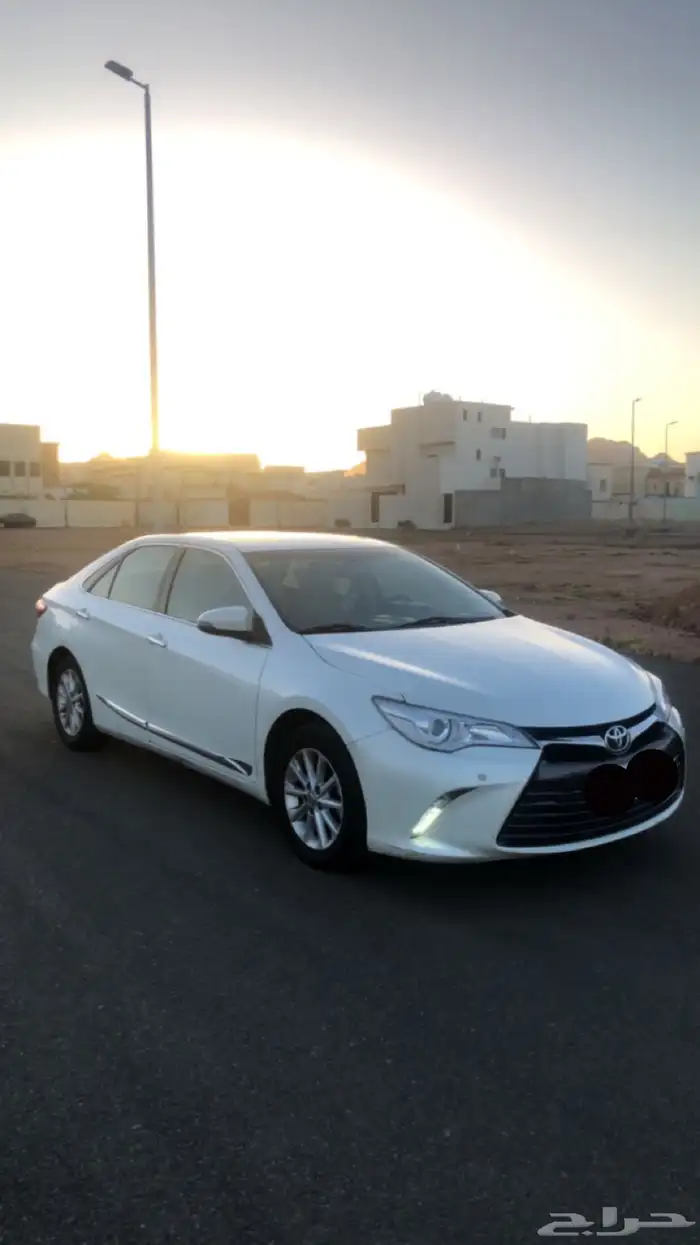 للبيع كامري 2017 فل كاملGLX 2