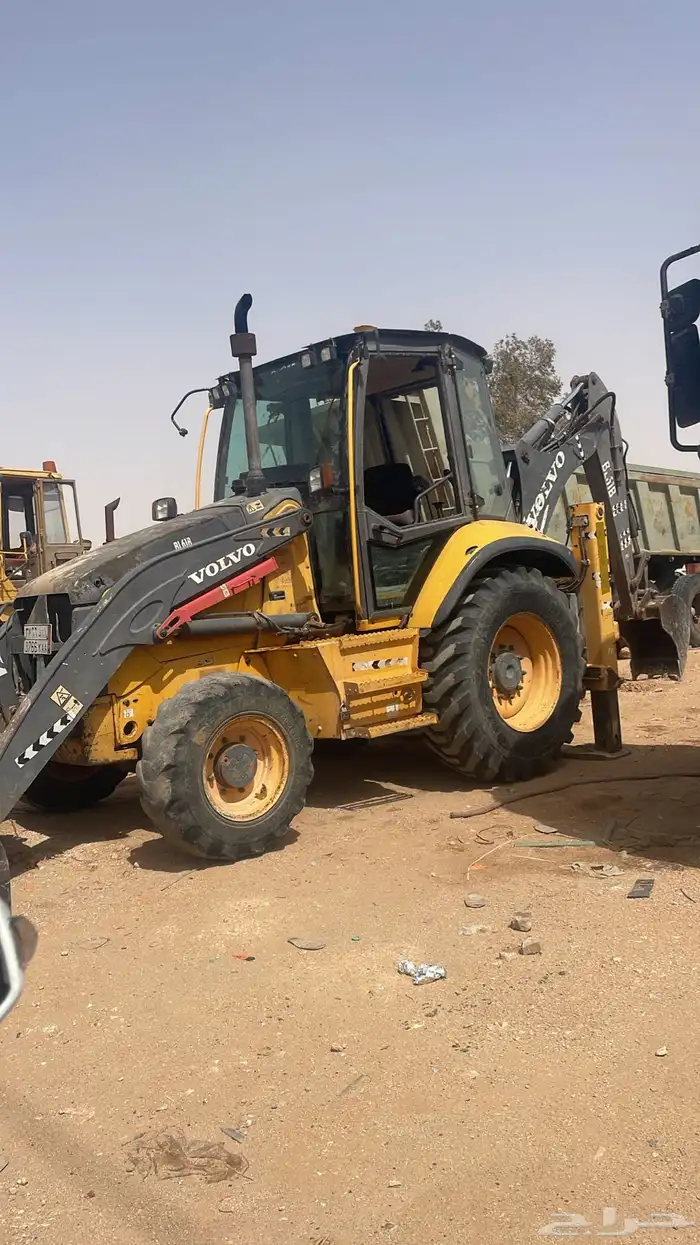 عرجا فولفو لإيجار في دومه الجندل 0