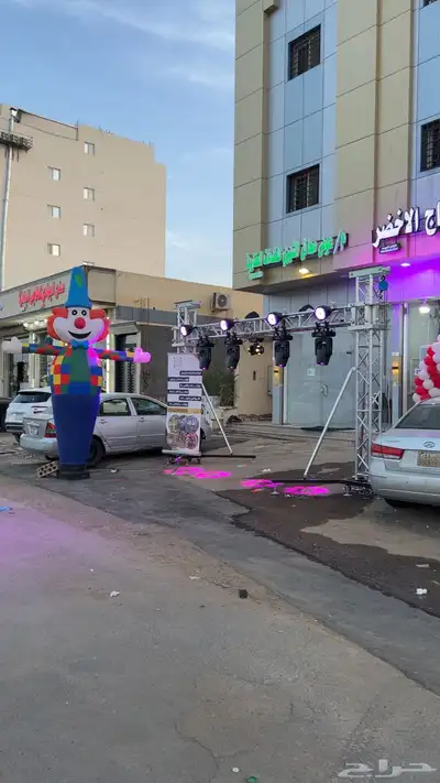 بوابات تراس افتتاحات محلات تنشيط محلات دمى عملاقة 2
