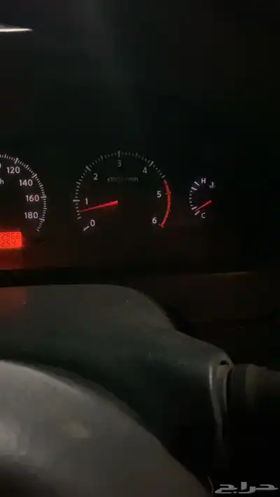 نيسان اورفان ديزل 2009 6