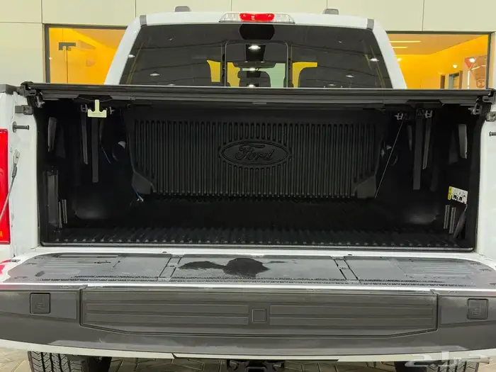 فورد - F150 - 2023 - لاريت - ممشى قليل ( بحالة الوكالة ) 21