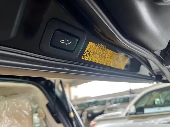 سعودي وكاله 2011 Lexus 12