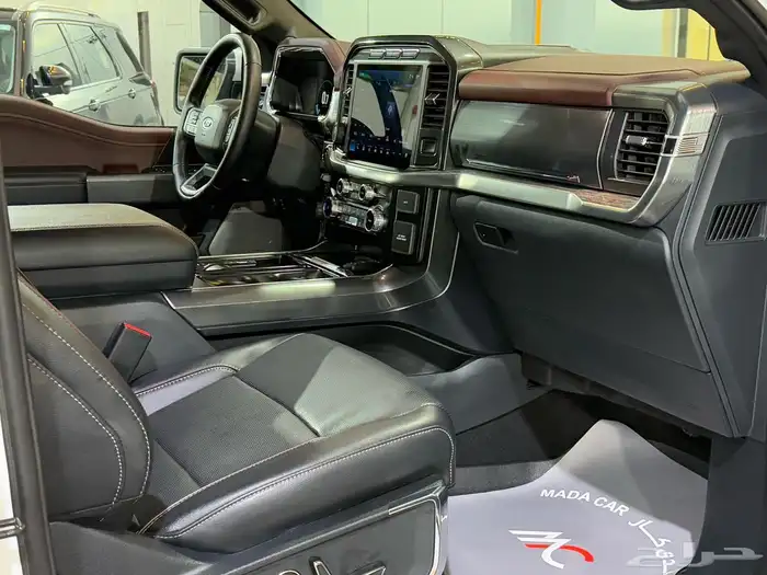 فورد - F150 - 2023 - لاريت - ممشى قليل ( بحالة الوكالة ) 6