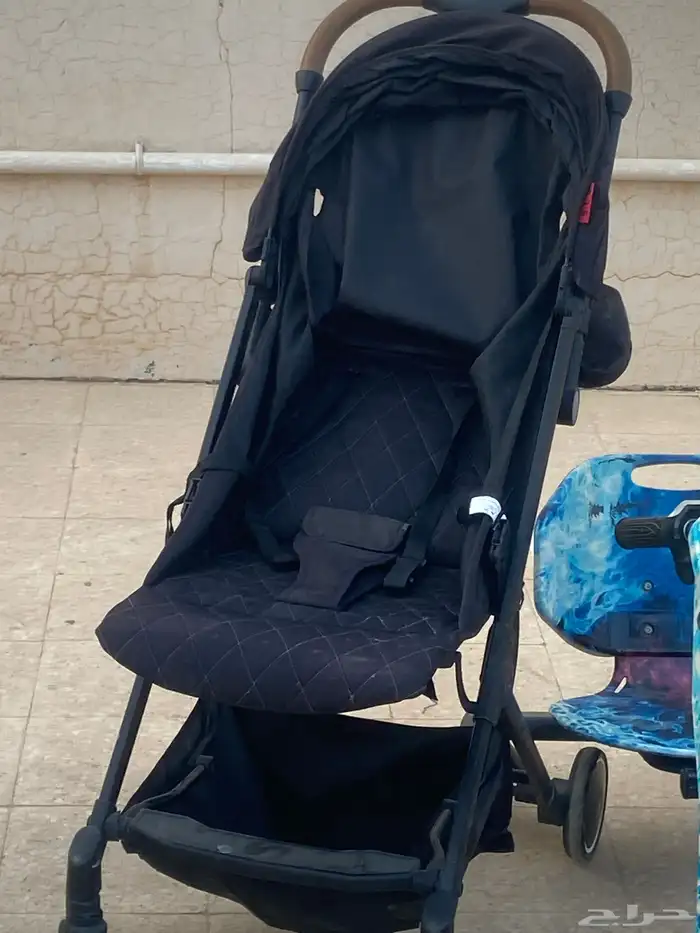 السكوتر 600 والعربة 100 سرير للأطفال 150 وسيكل 100 1