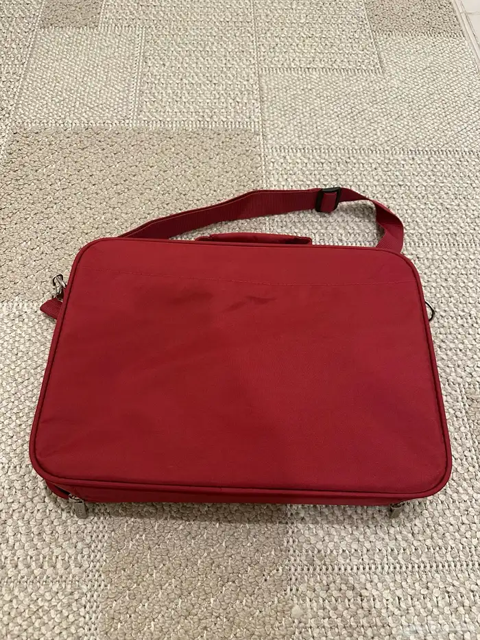 شنطه لاب توب 1