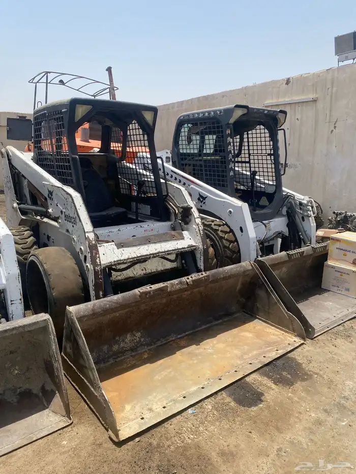 نشتري ونبيع جميع انواع المعدات الثقيلة 0