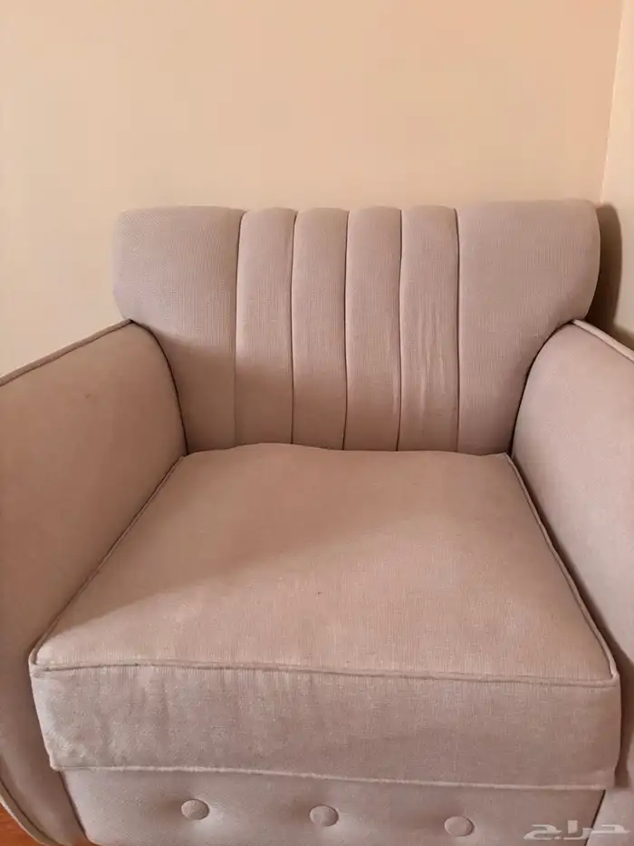 كنب 4 قطع يتسع ل 7 اشخاص 4