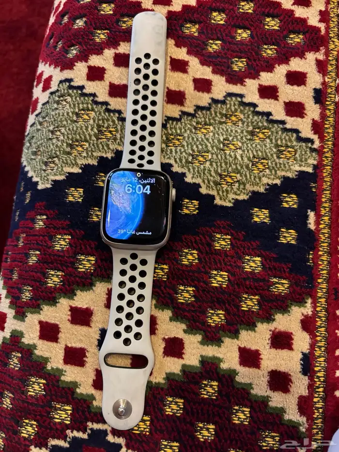 ساعه ابل اصدار نايك 0