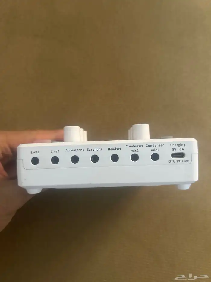مكسر v8 وLive Sound Card 2