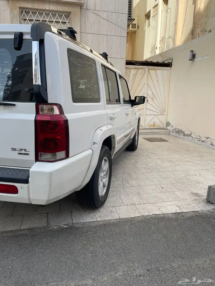 جيب كوماندر 2006 2