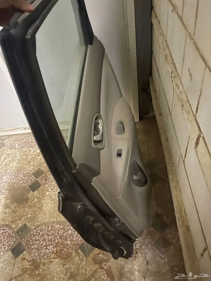 باب سنترا خلفي يمين 1