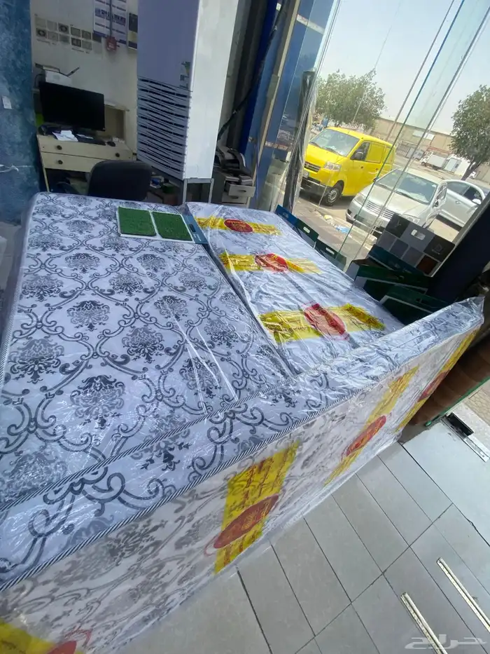 مفروشات وسجاد وموكيت وأنجيلة صناعيه 11