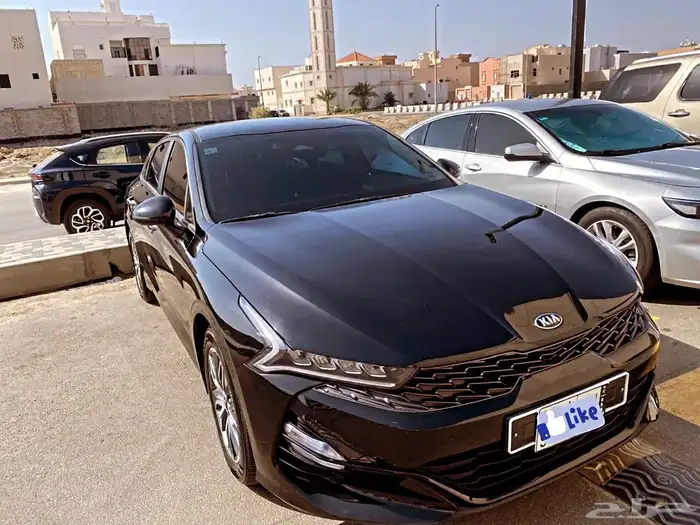 تم البيع كيا K5 موديل 2021 3
