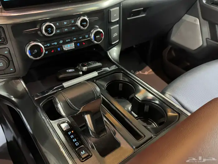 فورد - F150 - 2023 - لاريت - ممشى قليل ( بحالة الوكالة ) 9