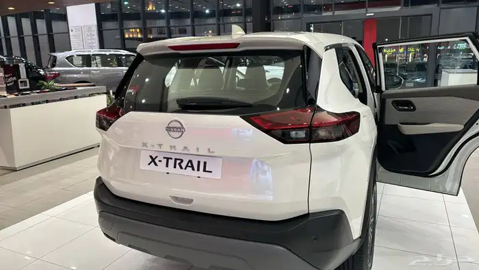 اكستريل 2025 ستاندرخمس مقاعد دبل وبدون 3