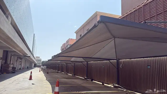 مظلات مواقف سيارات 1