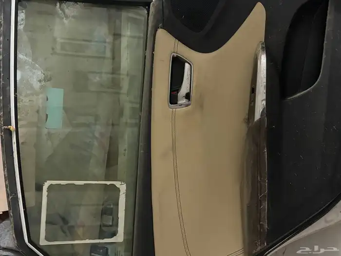 باب سواق وباب خلفي وكالة الديكور فقط قزاز البيع 3