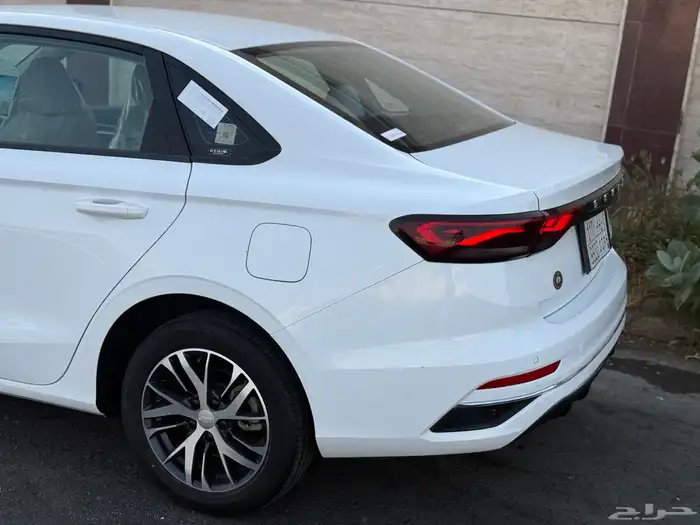 جيلي_اميجراند_2023 18