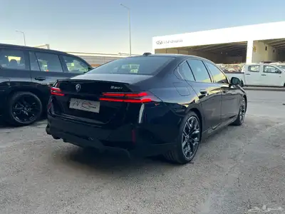 BMW 520 M KIT 2025 مع تظليل مجاني 12