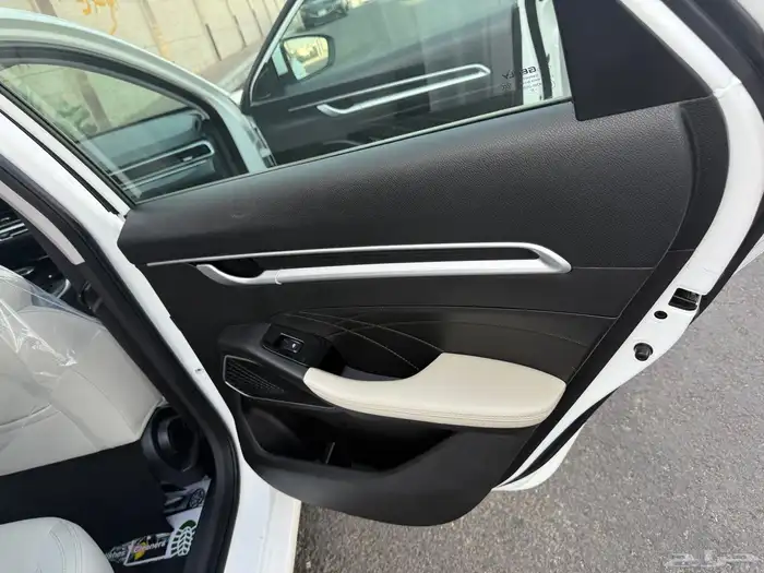 جيلي_اميجراند_2023 56