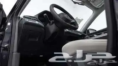 جيلي ام جراند ستاندر 2025 8