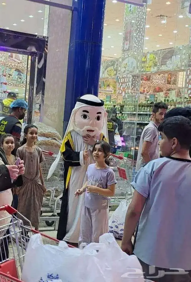 لبس ماسكك سعودي ثوب شماغ غترهه عقال ملابس نتنكريه زي كلاون 7