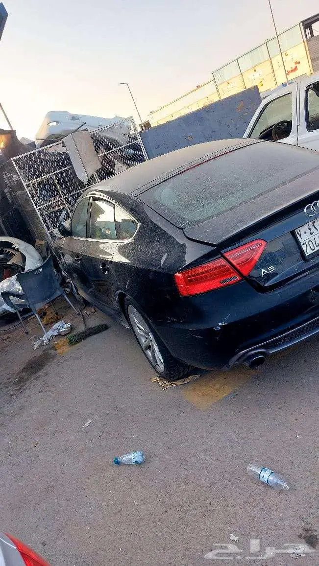 مركز صيانة سيارات شامل سمكرة و بوهية وميكانيكا 20